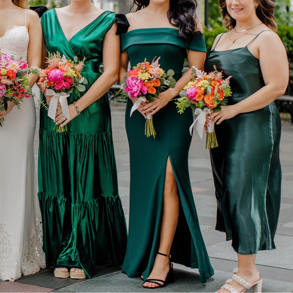 Lulus Aveline Forest Green off-the-shoulder Maxi Dress